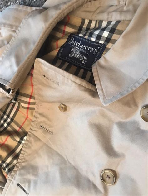 burberry mantel zahlencode|burberry coat authenticity check.